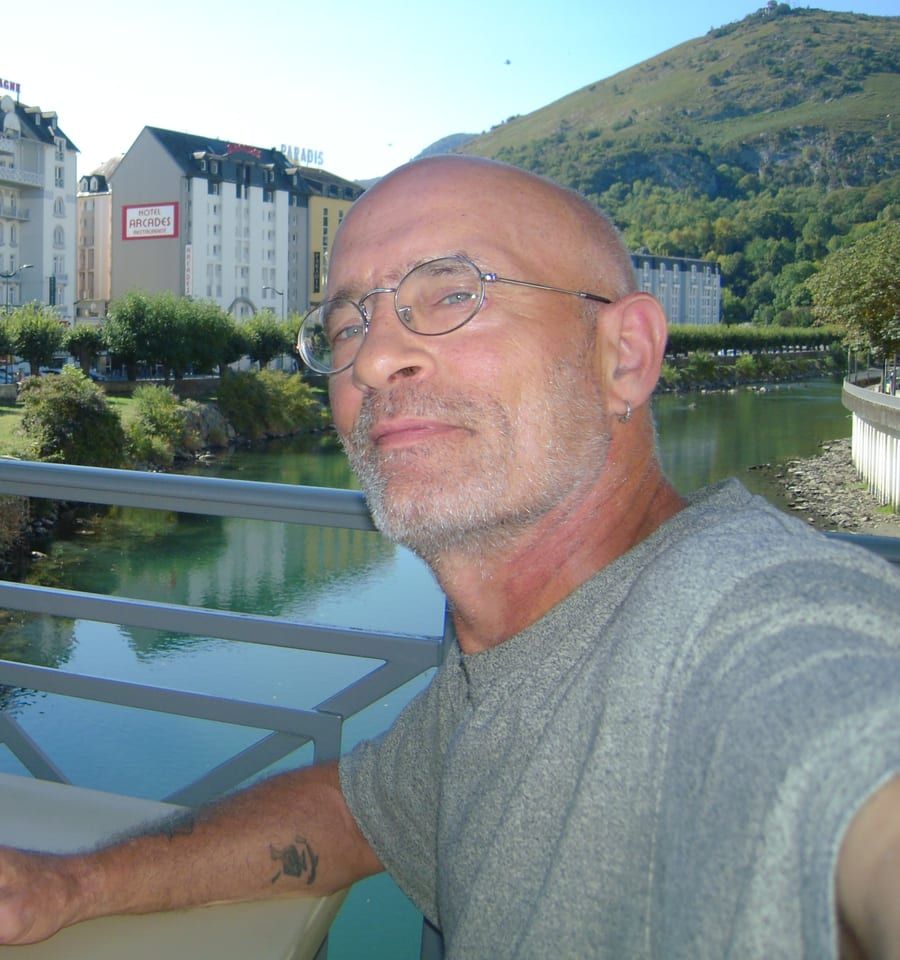 Profil de Dino